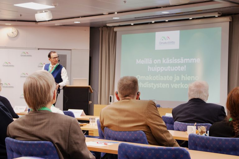 Omakotiliiton valtuusto ja järjestöseminaari
